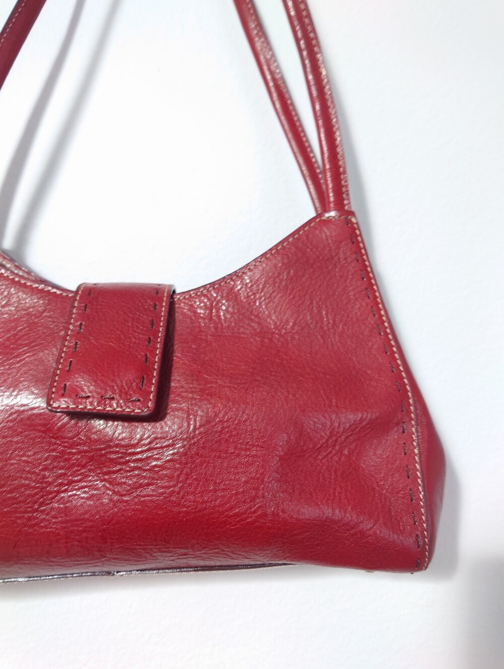 Fossil Red Genuine Leather Shoulder Bag - Picture 4 of 10